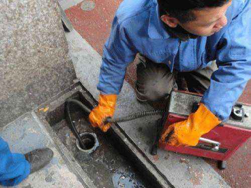 利国镇疏通下水道